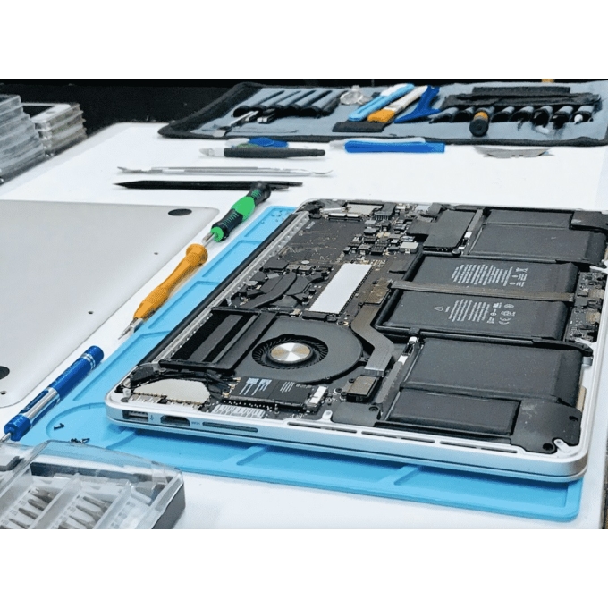 Servicio Tecnico de Mantenimiento y Repotenciacion de Apple Macbook: Cambio de Pantalla, Memoria, Discos, Teclados, Flex, Baterias, Bisagras. Repuestos, Reparacion, Arreglos. / Apple