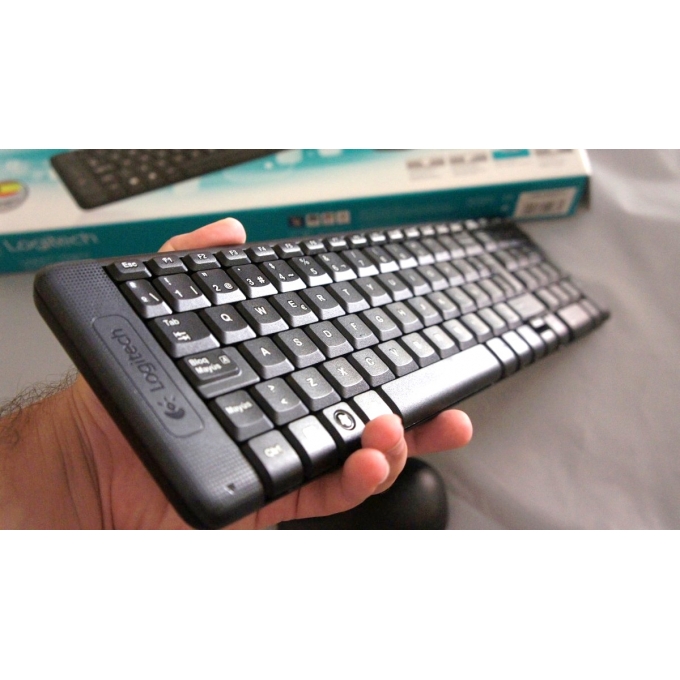 Combo teclado + Mouse LOGITECH MK220 Inalambrico Black WiFi (PN 920-004430) / LOGITECH